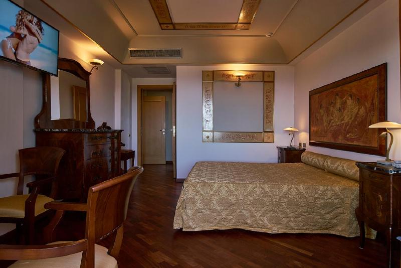 Suite image 2