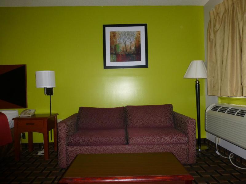 King Suite with Sofa Bed image 3