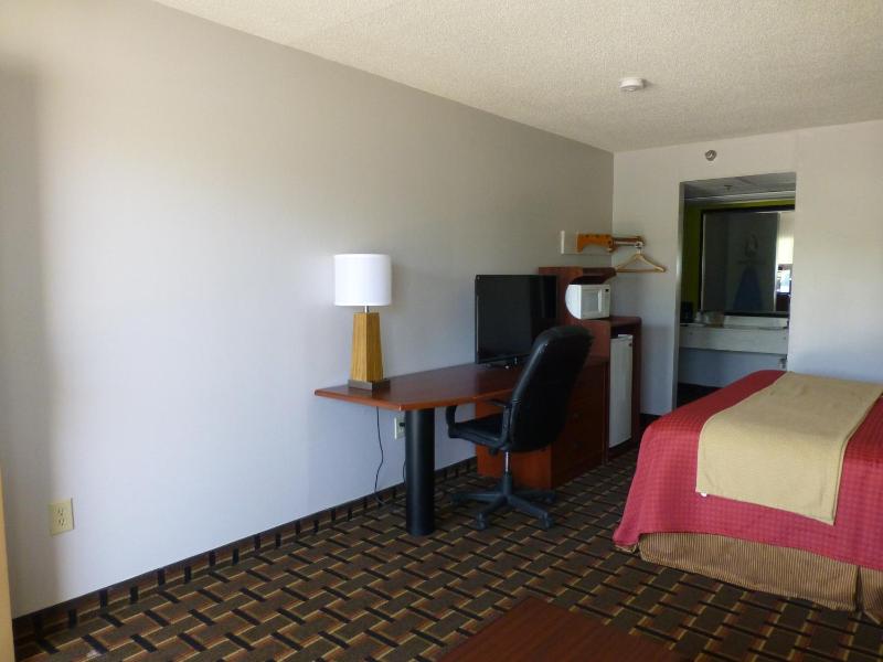King Suite with Sofa Bed image 2