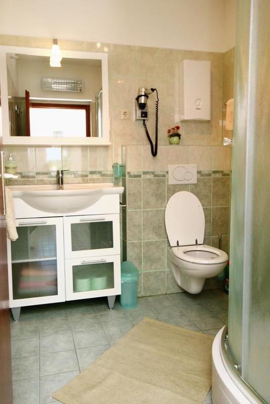 Two-Bedroom Apartment with Terrace and Sea View image 3