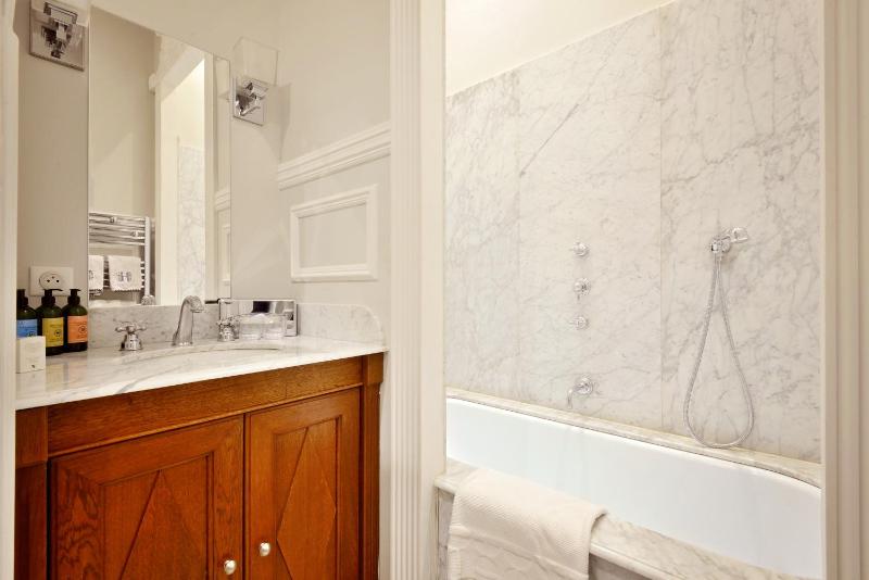 Prestige Suite image 2