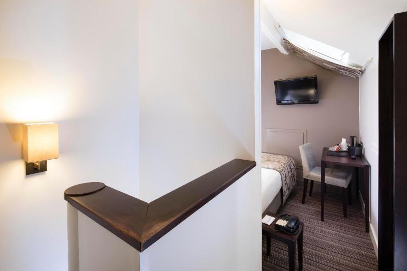 Duplex Single Room image 4