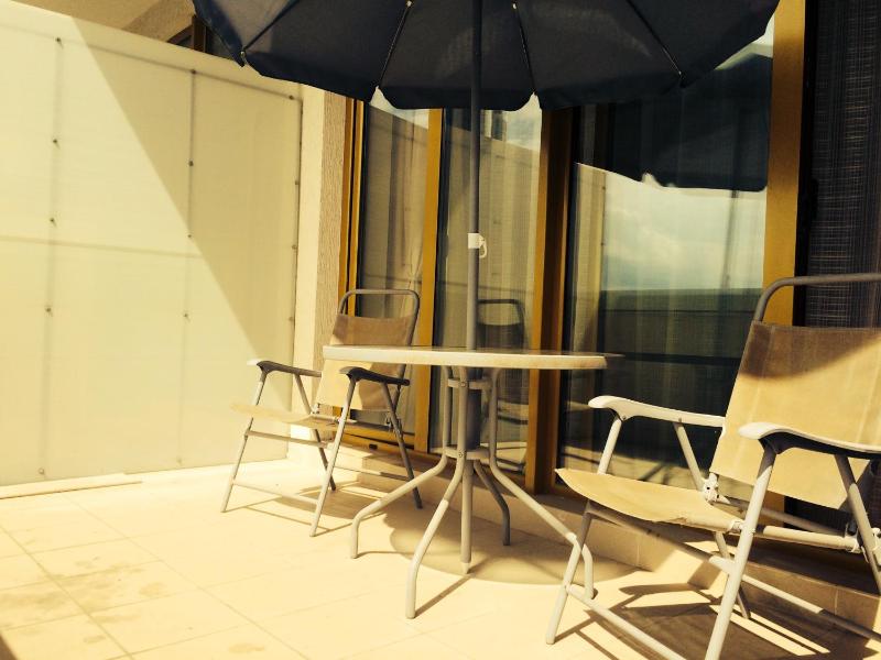One-Bedroom Apartment with Balcony image 1