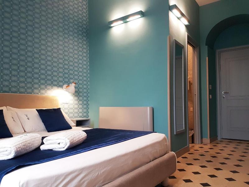 Don Ugo Luxury Rooms - image 2