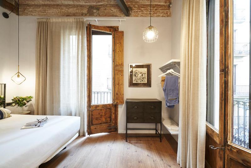 AinB Gothic-Jaume I Apartments - image 11