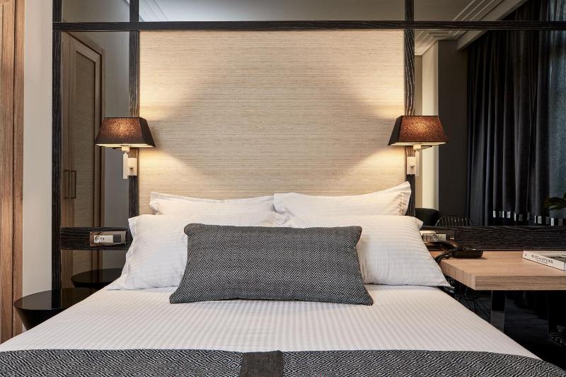 Comfort Double Room with City View image 3