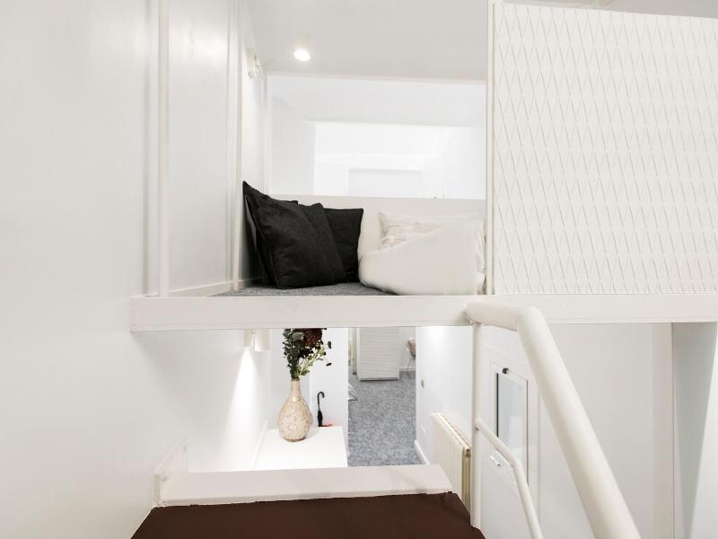 Fewdays Barcelona Apartments - image 12