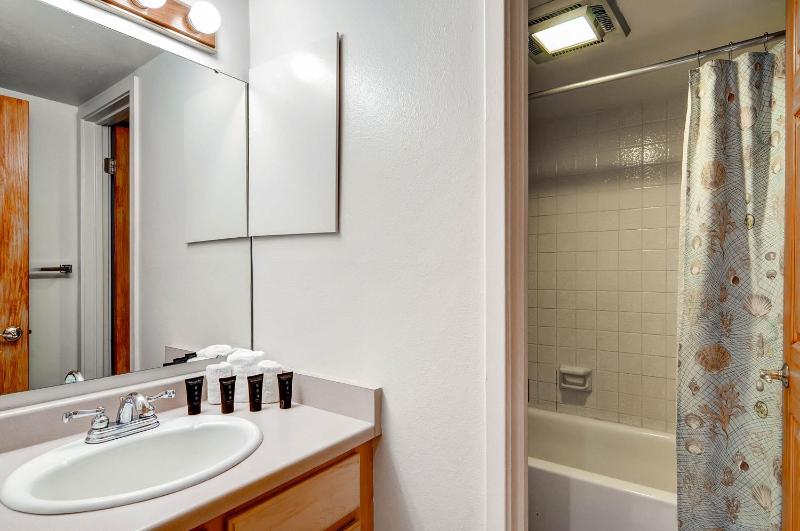Forest Condominiums by Vail Resorts - image 29