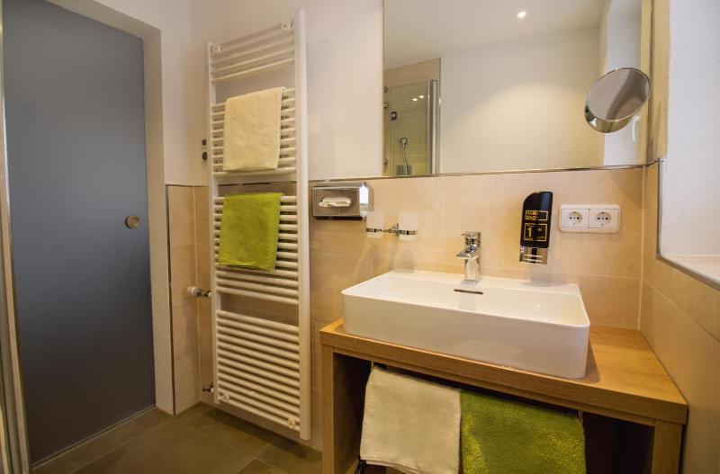 Double Room with Balcony or Terrace image 2