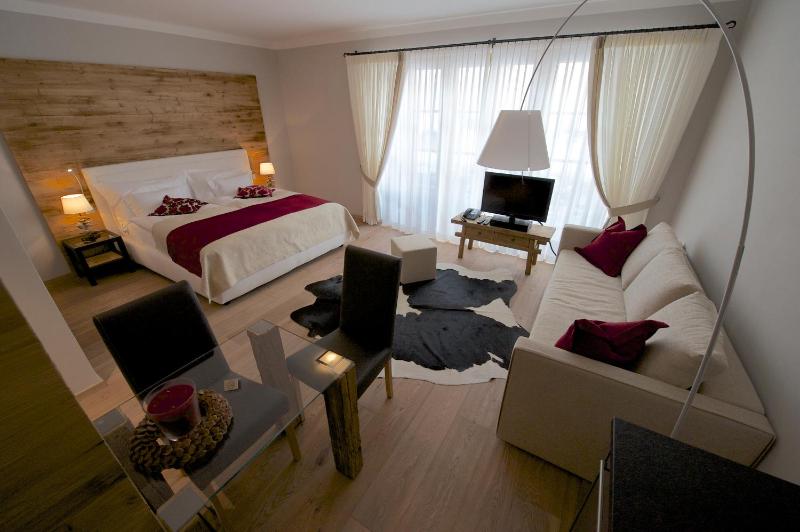 Hotelino Petit Chalet - image 23