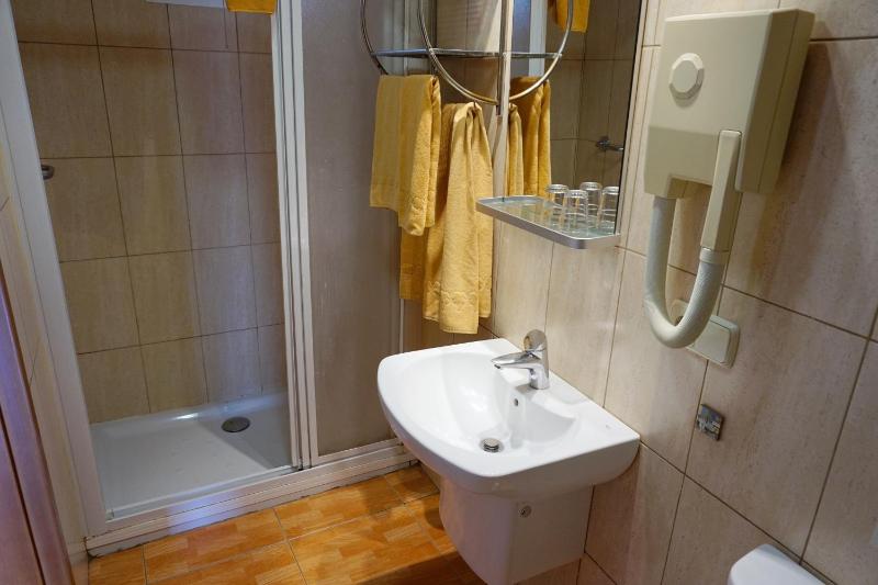 Apartamentos Ecuador - image 28