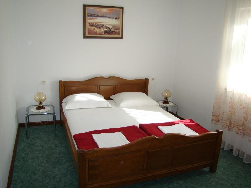 Apartments Melita - image 11