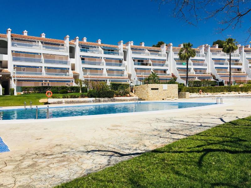 Apartamentos Jardines del Puerto Altamar - image 29