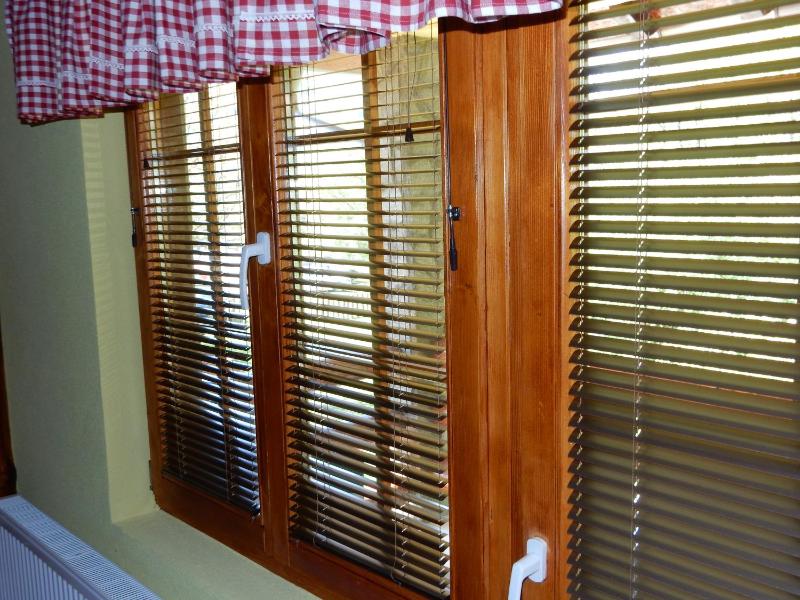 Triple Room with Balcony image 4