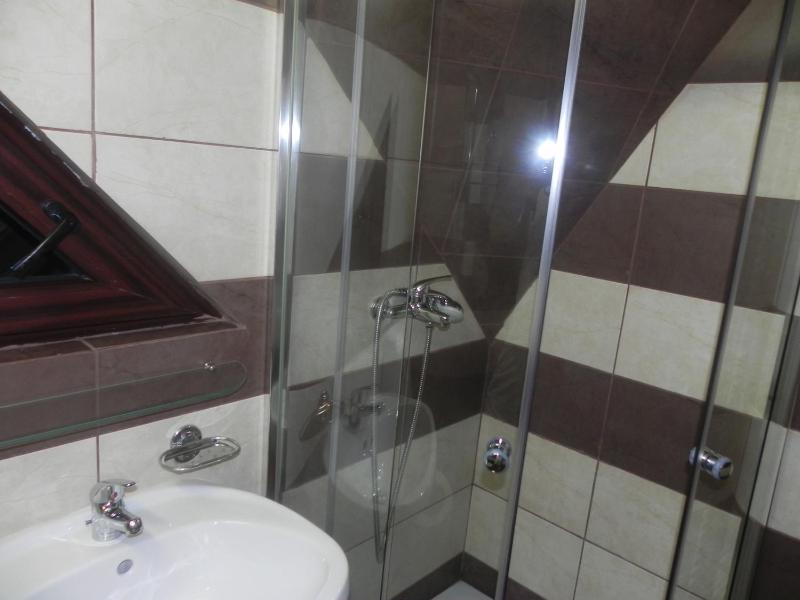 Small Double Room image 2