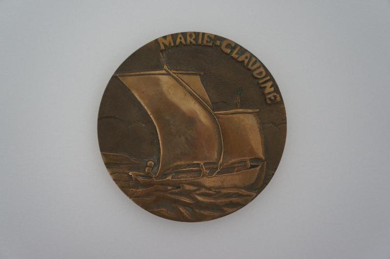 Queen Room with Garden View image 3