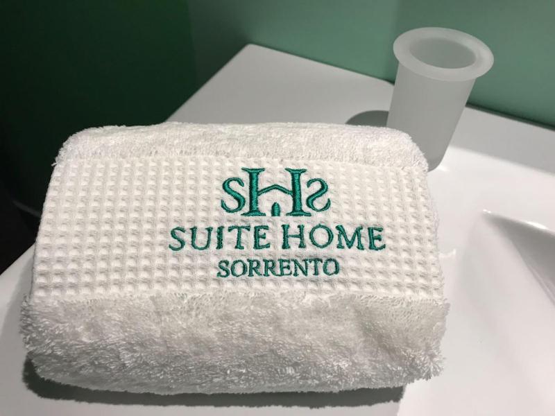 Suite Home Sorrento - image 17