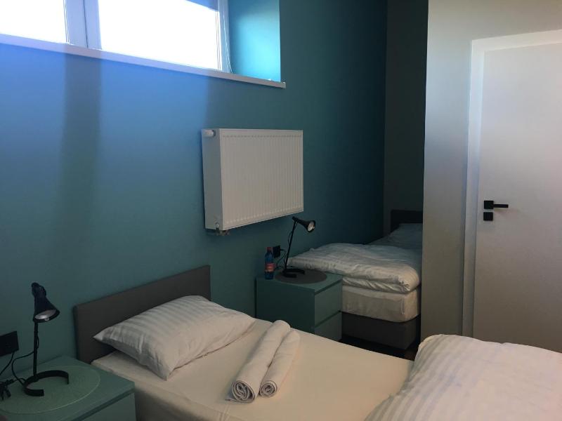 Standard Triple Room image 3