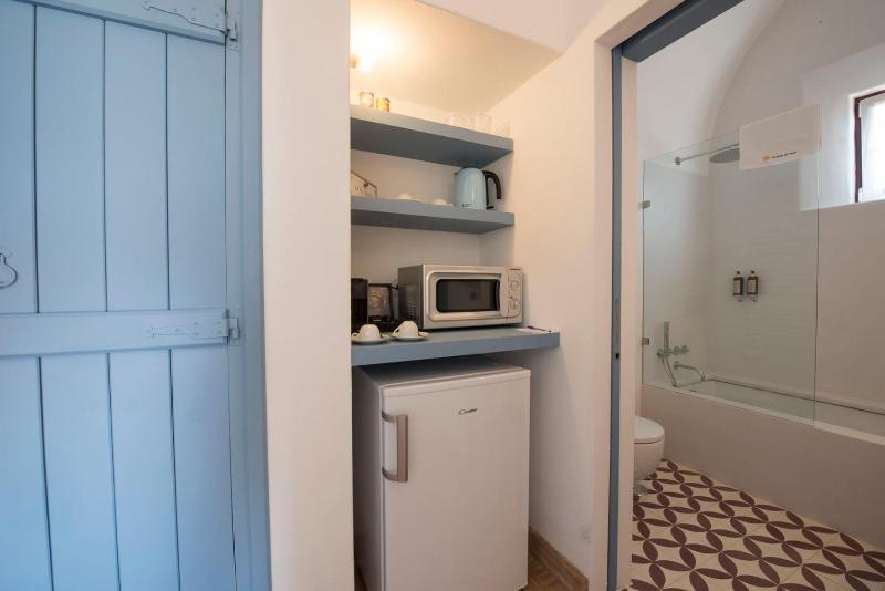 Superior Double Room with View image 3