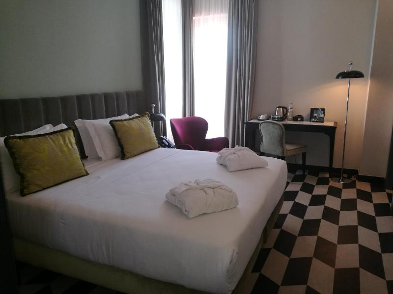Deluxe Double Room with Terrace