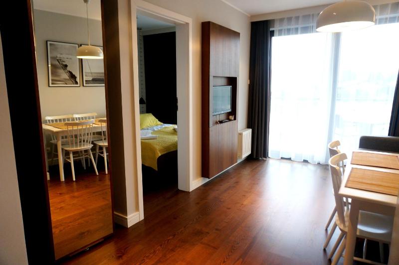 One-Bedroom Apartment with Sofa Bed image 2