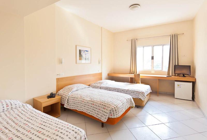 Triple Room image 1