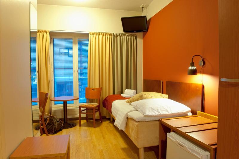 Single Room image 2