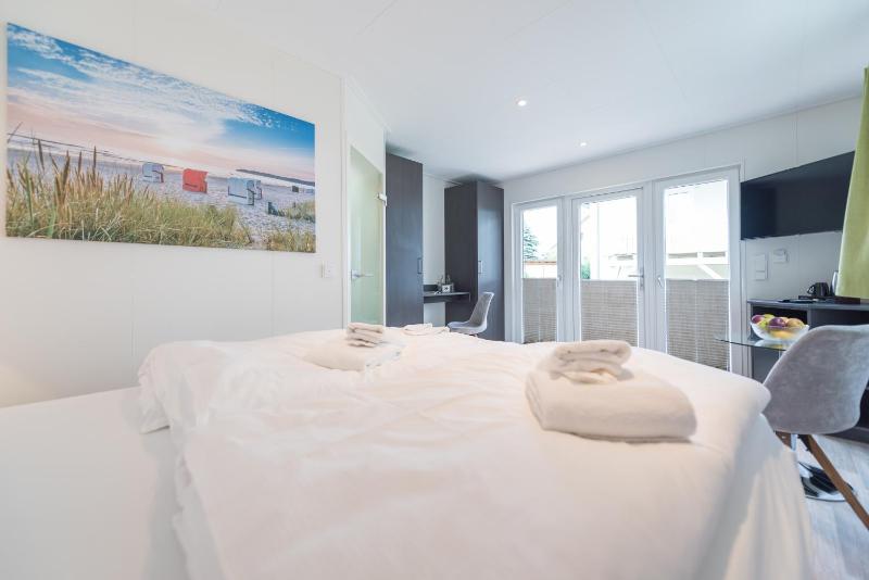 Superior Double Room with Terrace in the Holiday Park image 4