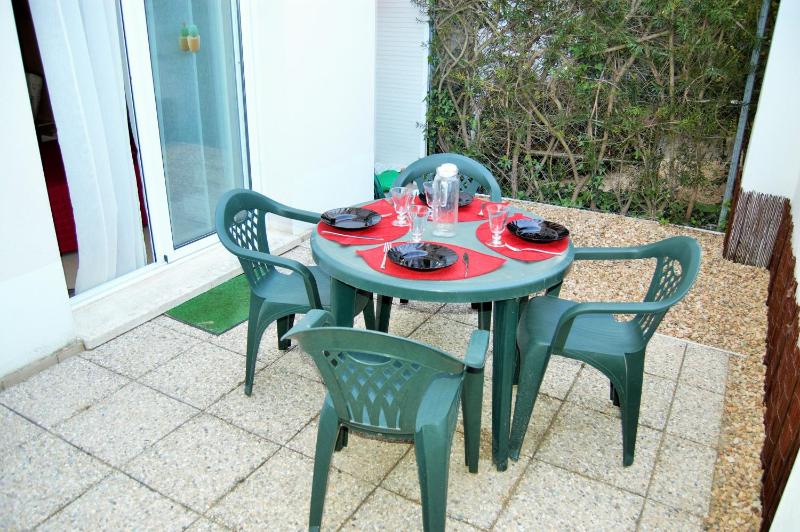 Apartamento Naiss Garden Family - image 16