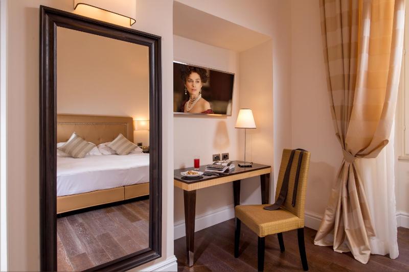 Double or Twin Room image 1