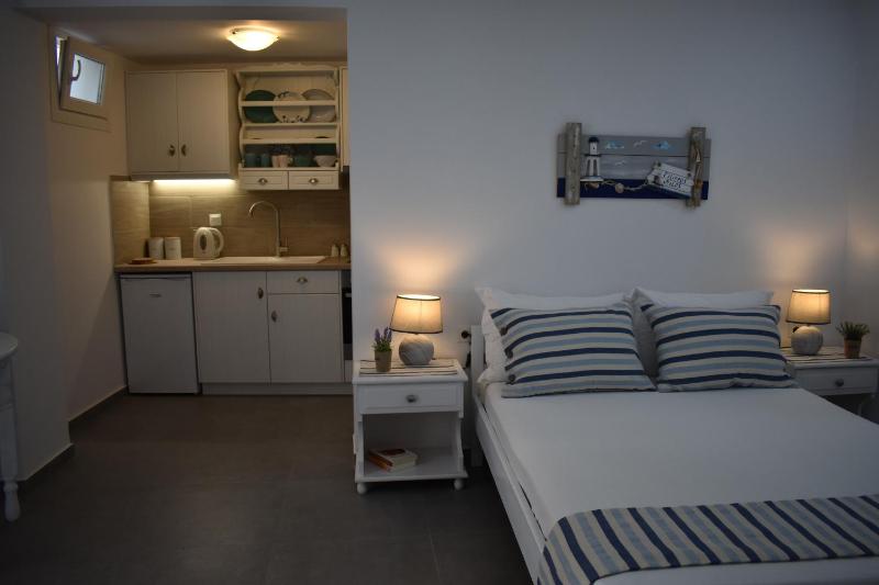 Studio - Ground Floor image 1