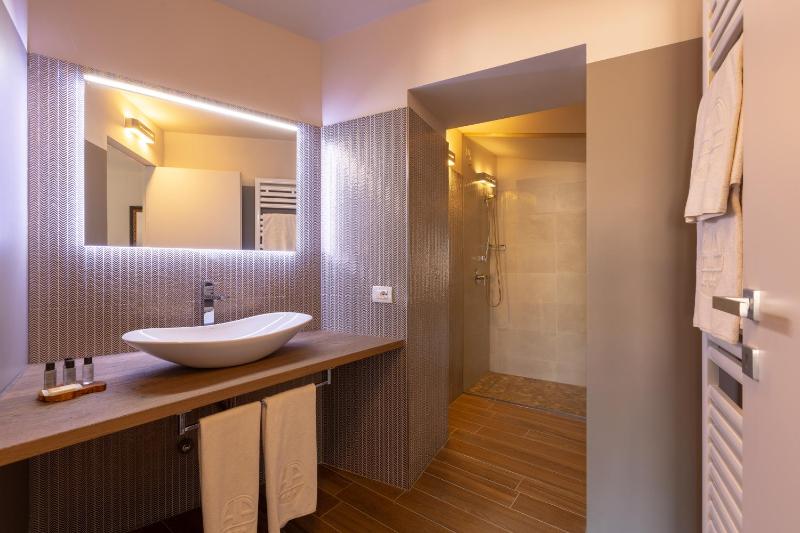 Junior Suite image 4