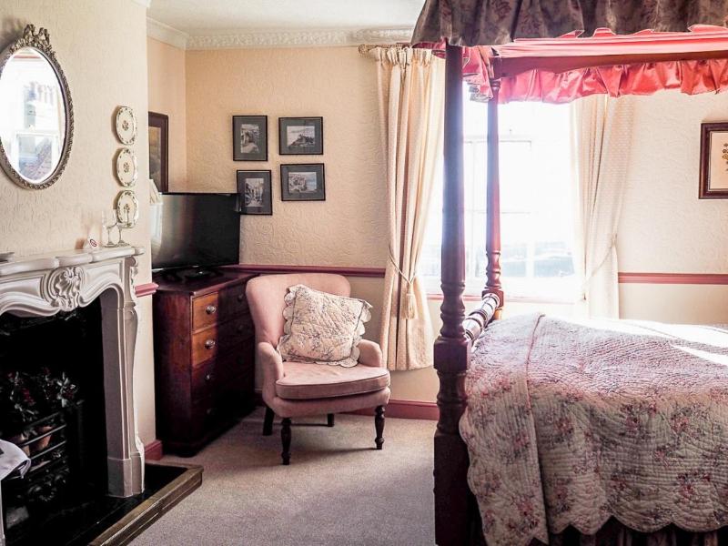 Tall Storeys - image 32