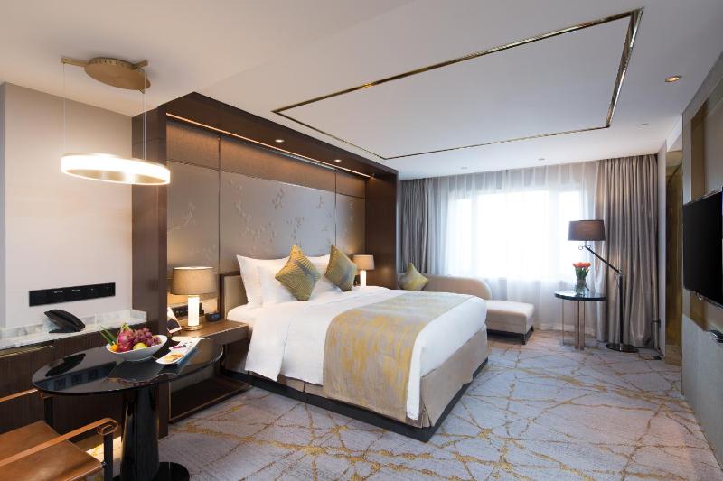 Golden Tulip Shanghai Hongqiao- A Louvre Hotel - image 14