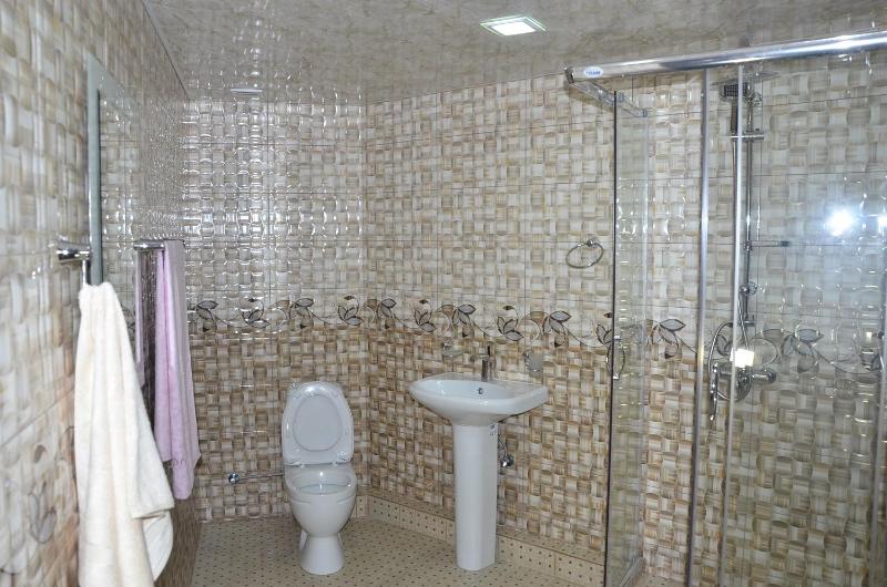 Double or Twin Room with Private External Bathroom image 1