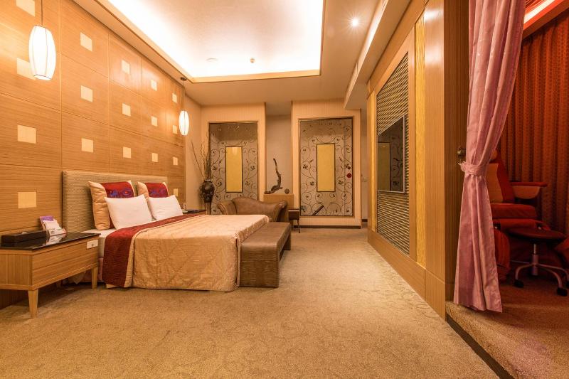 Hwu Meei Motel - image 7