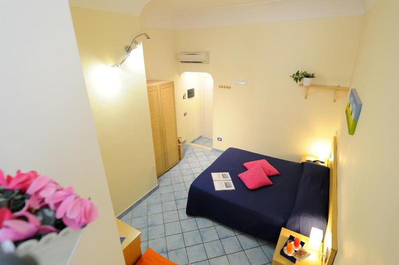Sharon House - image 22