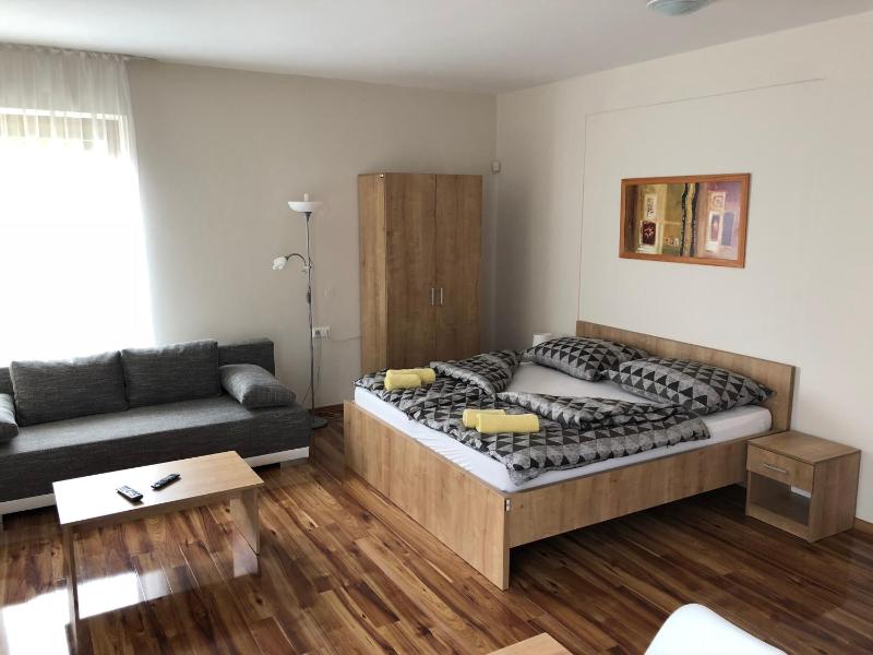 Apartment with Garden View image 2