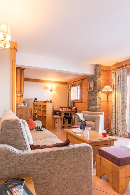 Two-Bedroom Apartment with Sleeping alcove (7 People) image 2