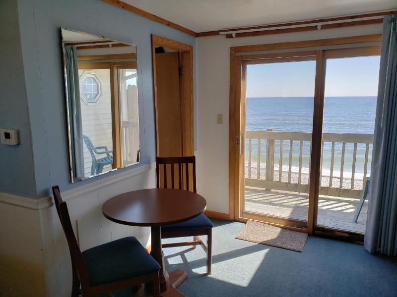 King Room with Lake View image 1