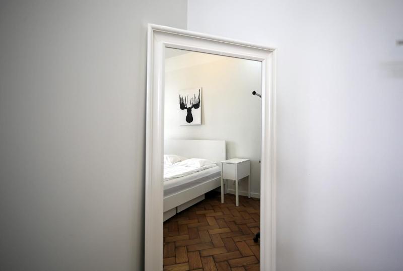 Apartment image 4