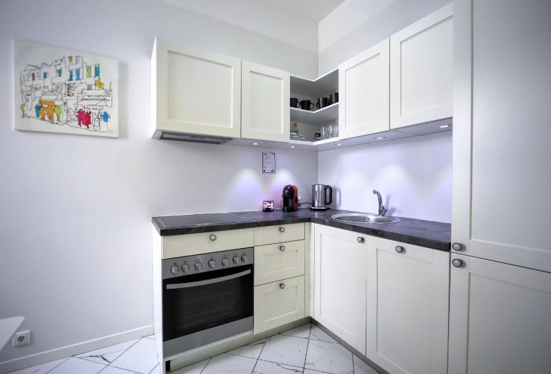 Apartment image 3