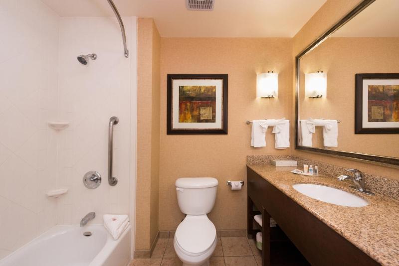 Suite, 2 Queen Beds with Sofa Bed, Non Smoking image 2
