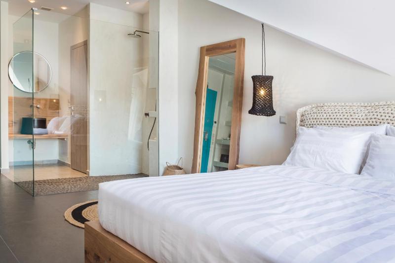 Argostoli Marina Suites - image 5