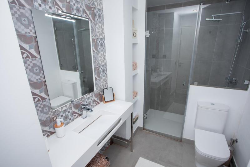 Superb Apartament Canteras - image 8