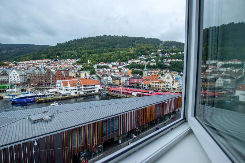 Superior Double Room with Sea View image 1