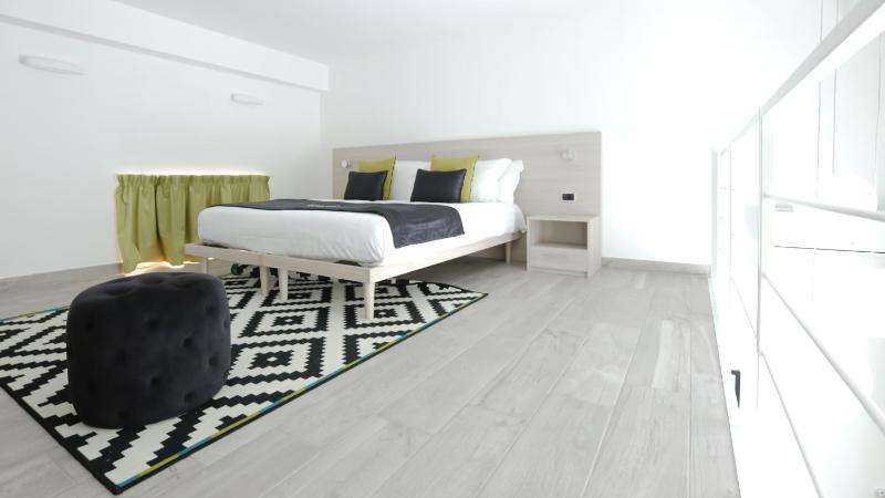 Budget Double or Twin Room - Split Level image 3