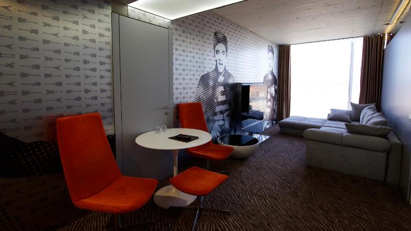 Sono Hotel - image 36