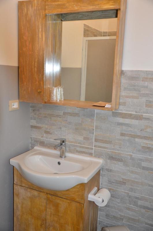 Double Room with Private Bathroom image 2