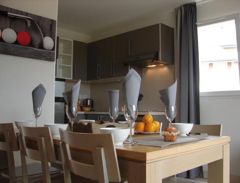 Duplex Two-Bedroom Apartment (6 Adults) image 2